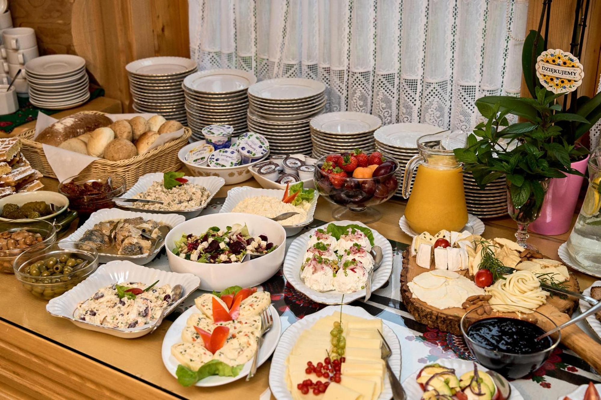 Willa Izydor, Widok Na Tatry, Pyszne Posilki Kościelisko Buitenkant foto